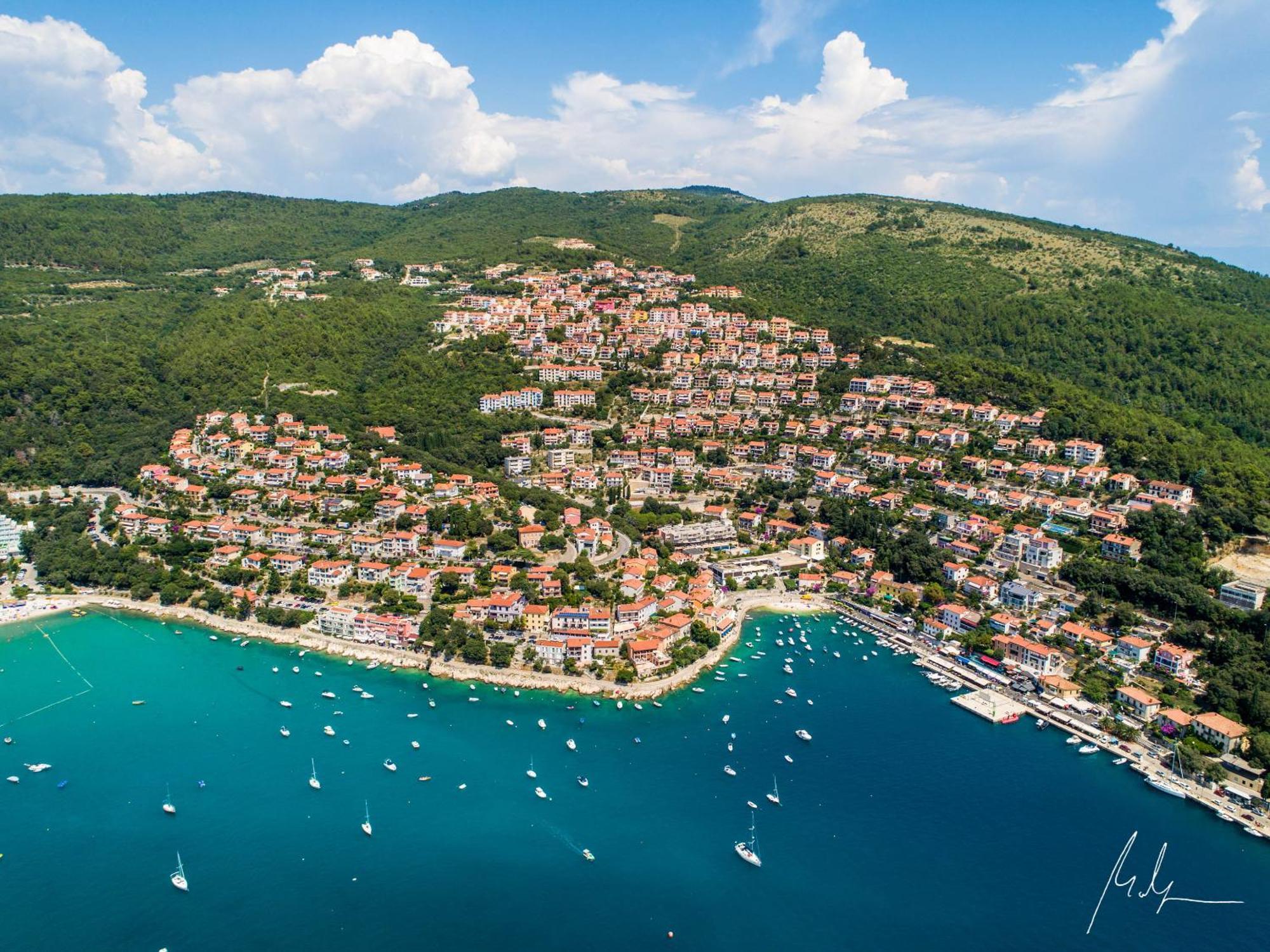 Apartment Lucille In Center Of Rabac Buitenkant foto